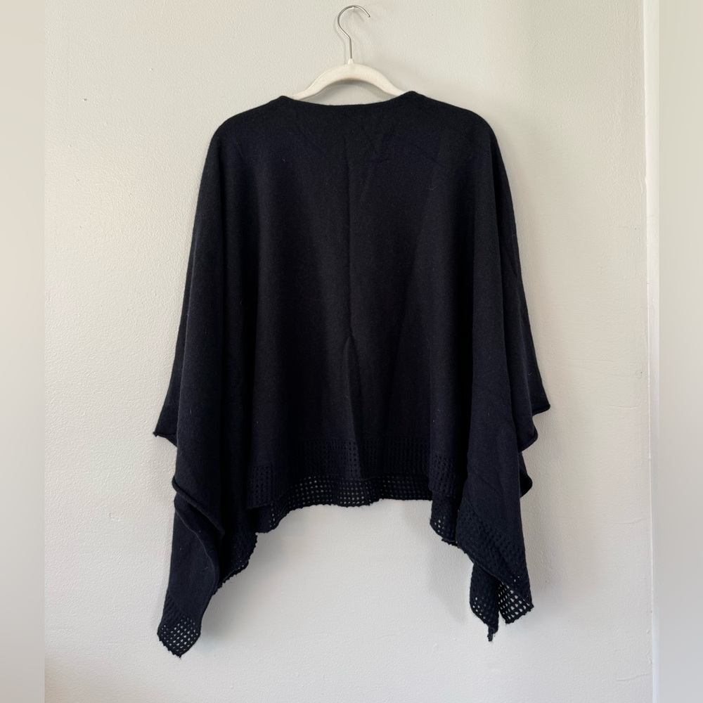 Garnet Hill Cashmere Poncho in Black - One Size - Picture 4 of 5